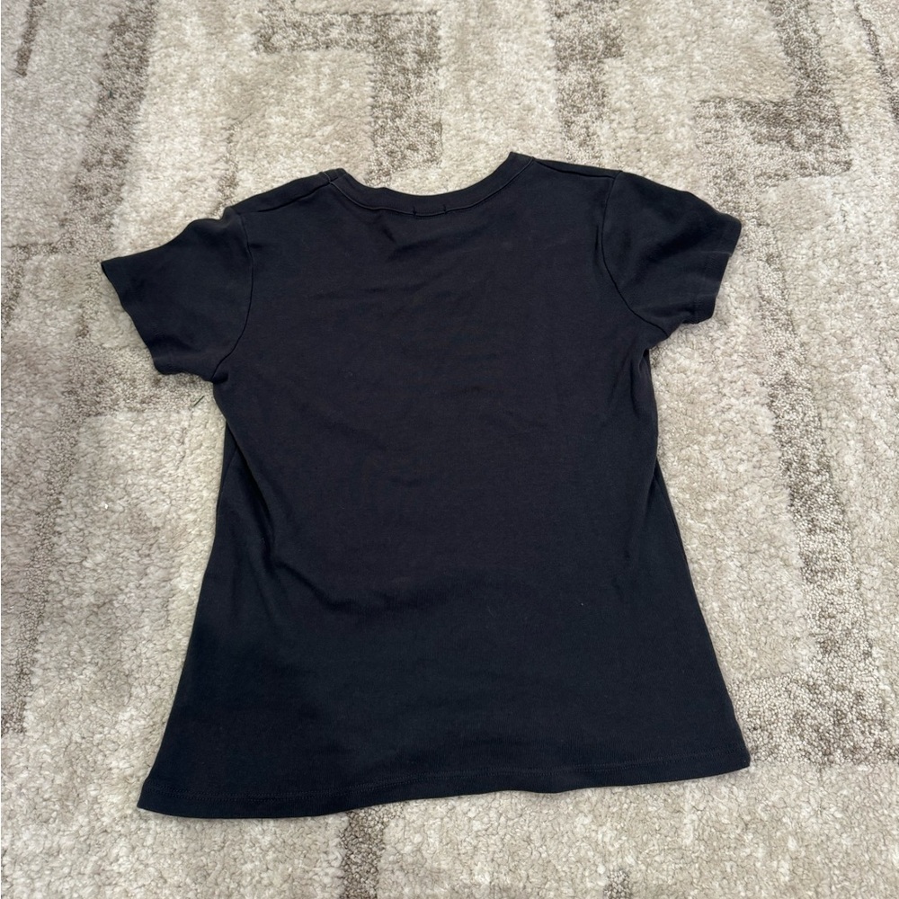 Brandy Melville Graphic Tshirt - Picture 3 of 3